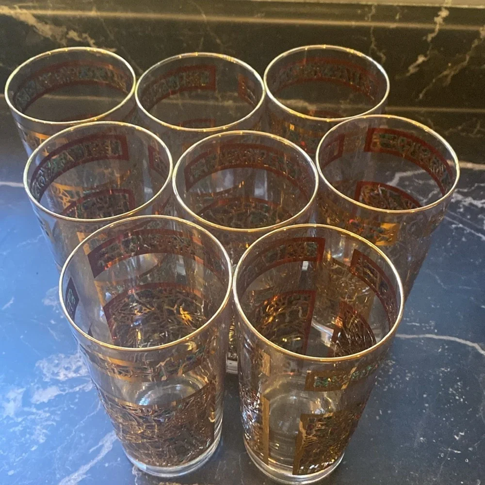 8 Vintage Dominion Glass Company  Gold Rimmed Glass Tumblers. Made in Canada - Picture 11 of 17